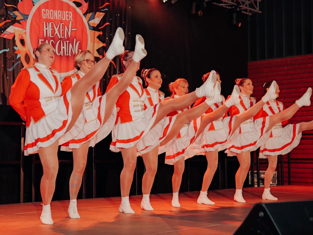 Elixir & Tanzgarde&nbsp;Hexenwerk